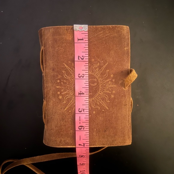 Leather bound book - Picture 2 of 4